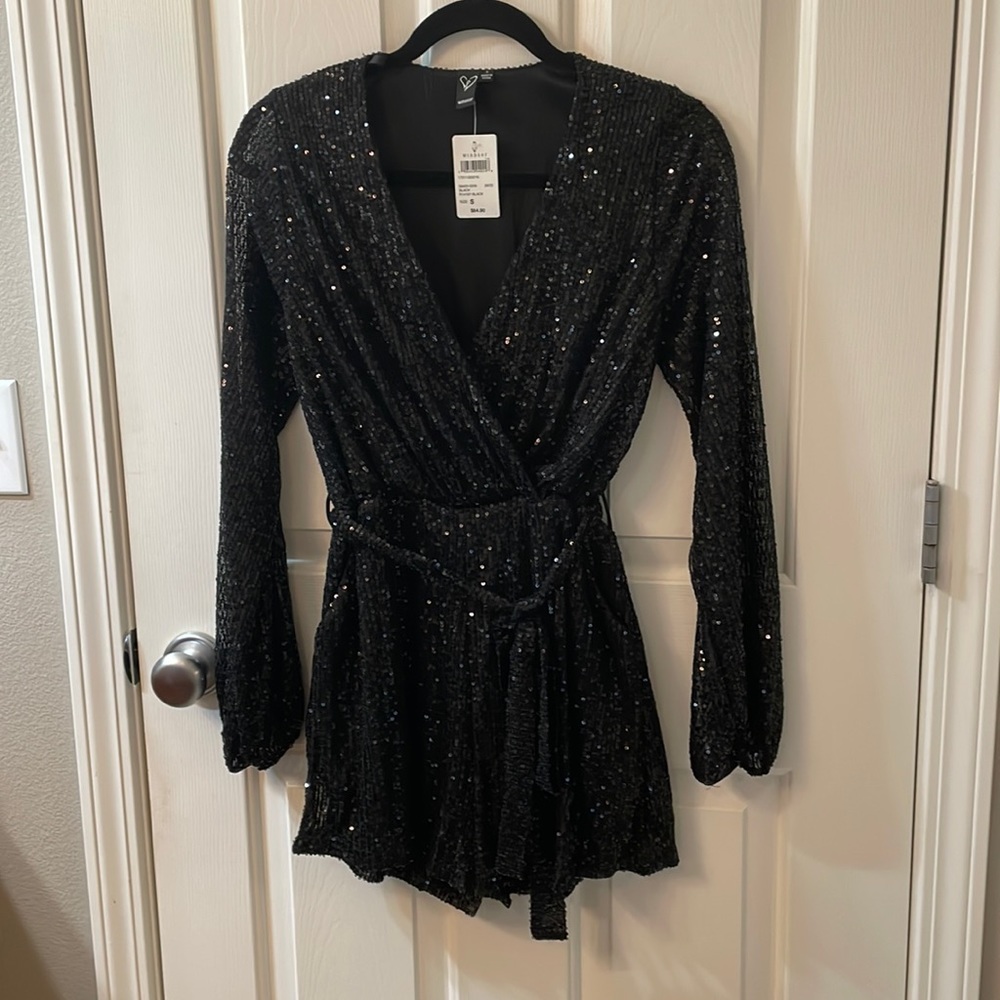 Windsor black sequin faux wrap shorts like a dress! Small
